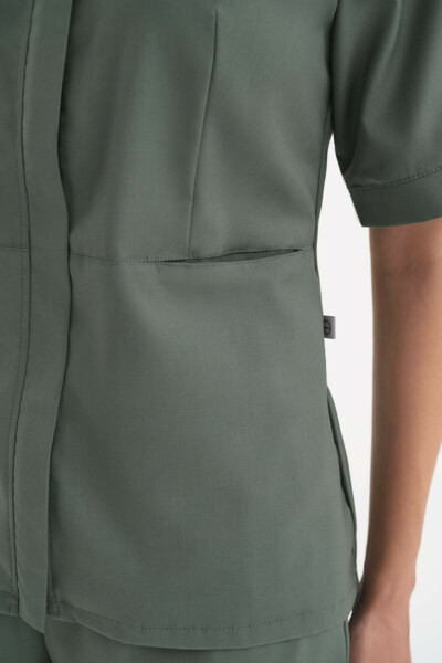 Рубашка женская на молнии Тезис TZ400, оливковый, 56 - фото 1