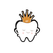 Значок "Зубик с короной"