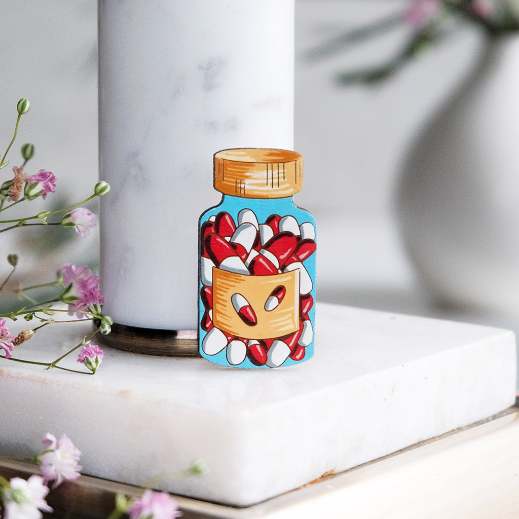 Значок "Баночка с таблетками"