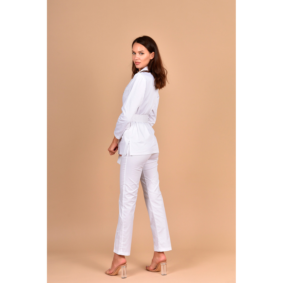 Брюки женские со стрелками, белый, 48