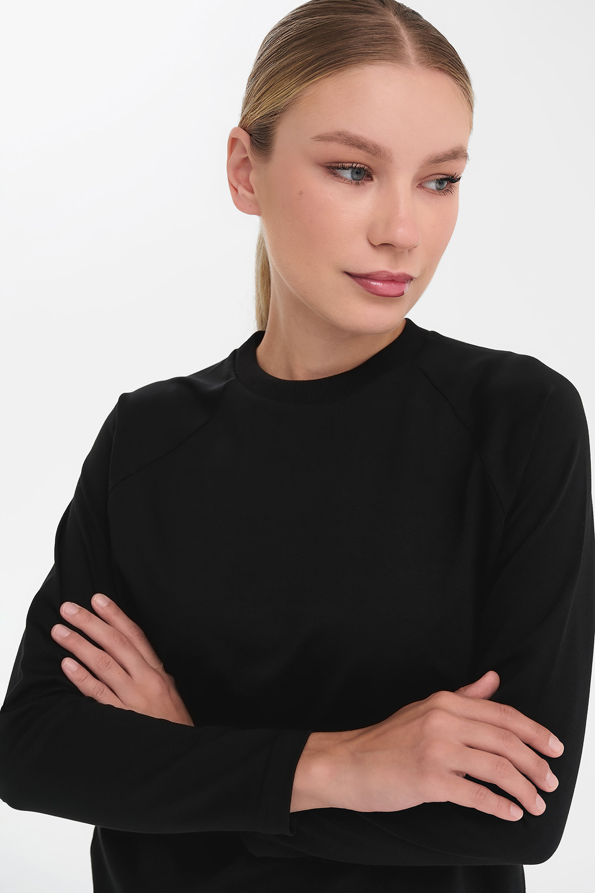 Лонгслив женский Тезис TZ112, черный, 52