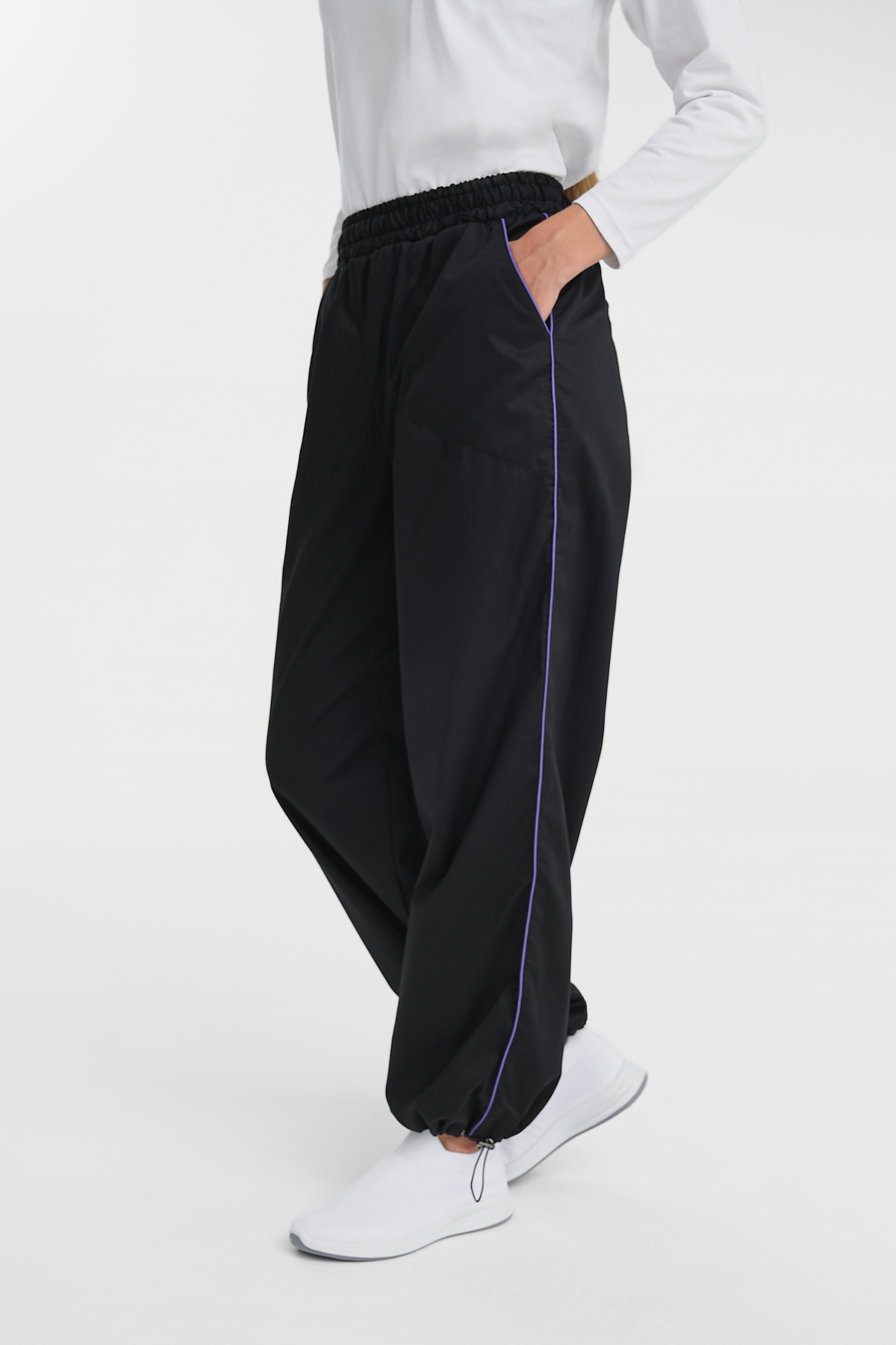 Брюки женские Тезис TZ320, tensa, черный, 52