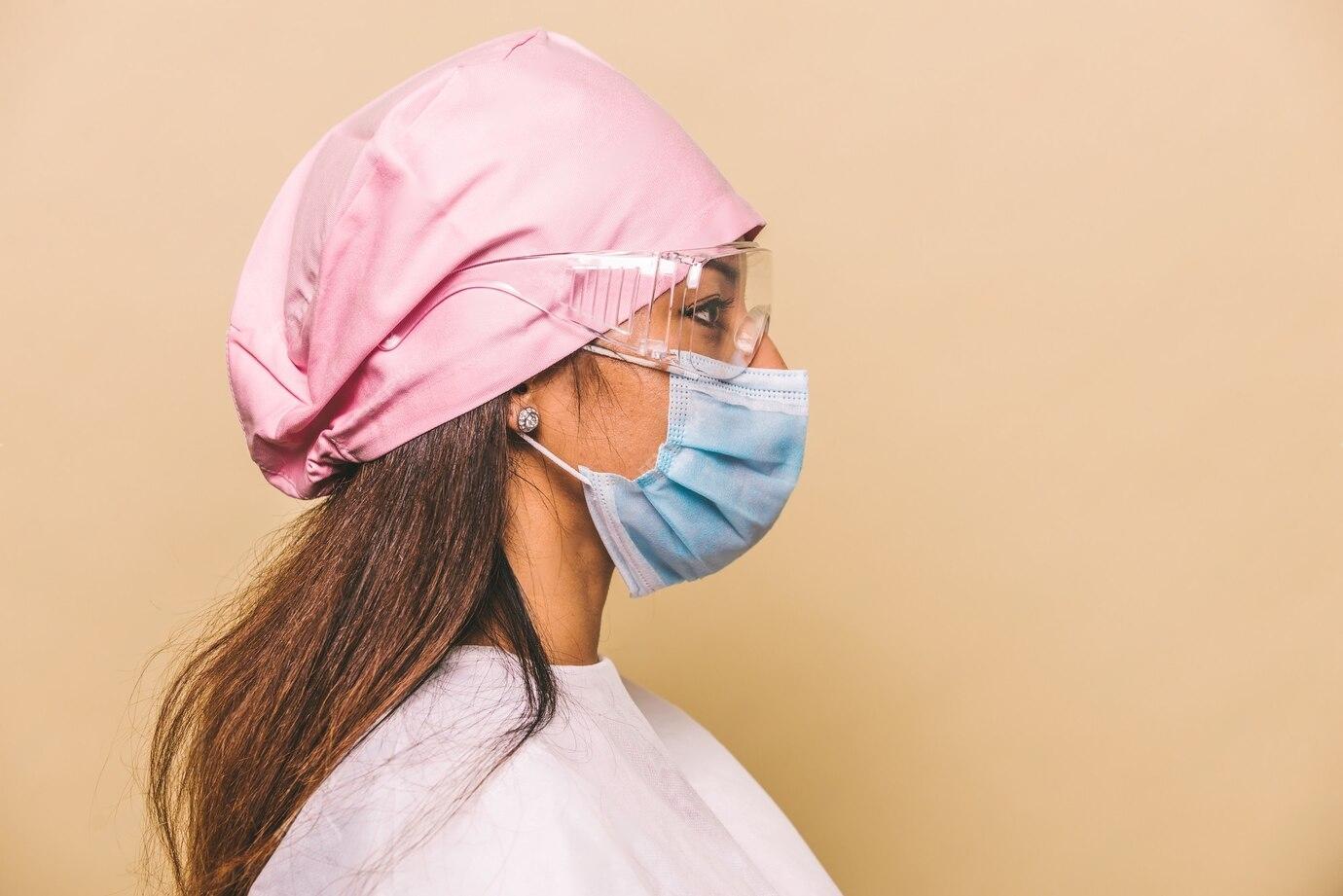 Виды и&nbsp;особенности медицинских шапочек 