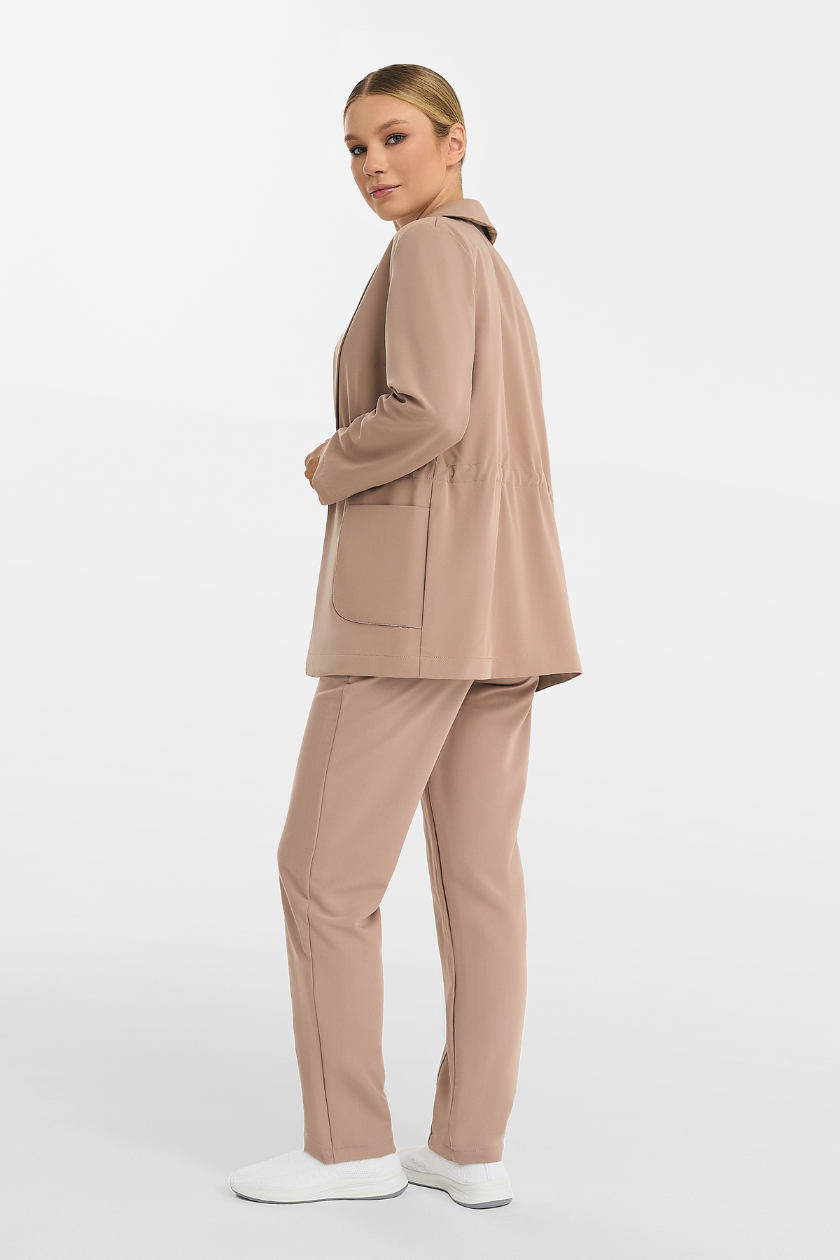 Пиджак женский Тезис TZ230, латте, 50