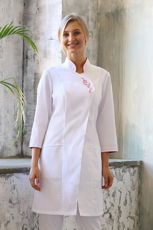 Блуза женская «Восток», белый c вышивкой, 56