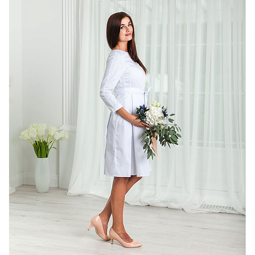 Халат-платье с запахом сзади, белый, 44