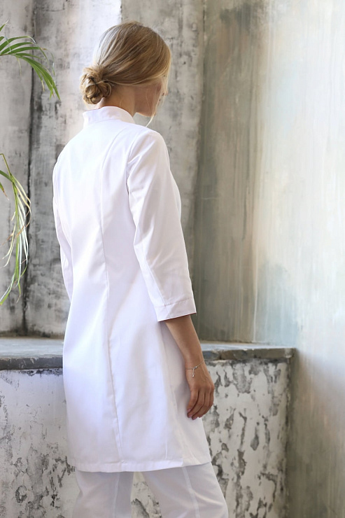 Блуза женская «Восток», белый c вышивкой, 56