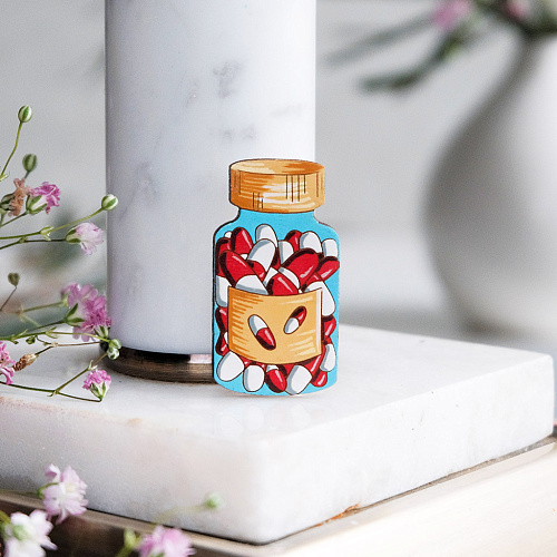 Значок "Баночка с таблетками"