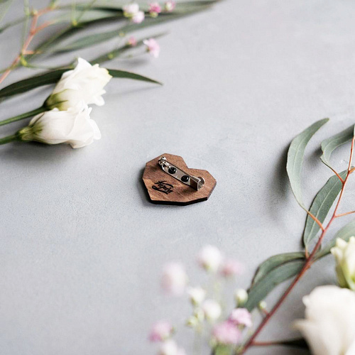 Значок "Сердце оригами"