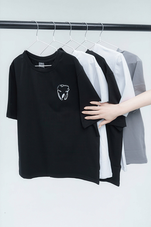 Футболка женская Тезис, принт "Зубик", белый, 46-48